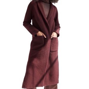 Aritzia Babaton luxe lounge jacket in Burgundy maroon raisin